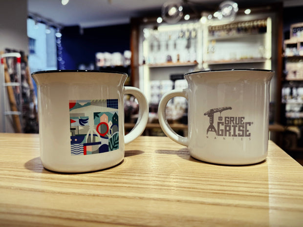 Le duo de mugs pop Titan